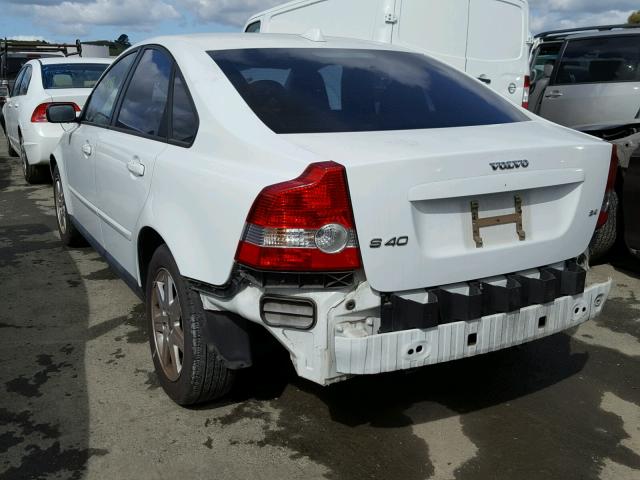 YV1MS390362182557 - 2006 VOLVO S40 2.4I WHITE photo 3