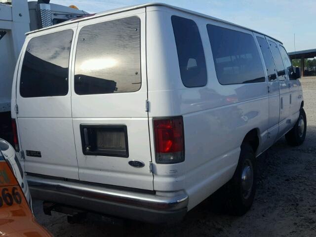 1FBSS31S02HA39040 - 2002 FORD ECONOLINE WHITE photo 4