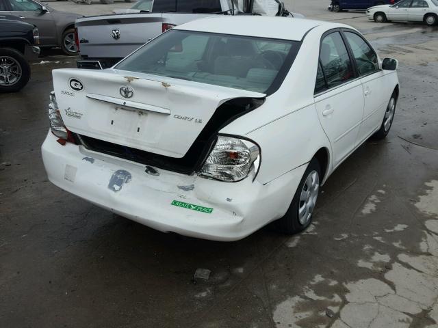 4T1BE32K44U360179 - 2004 TOYOTA CAMRY LE WHITE photo 4