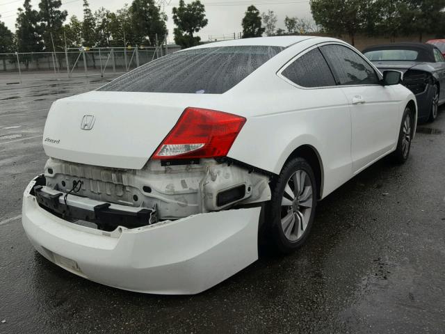 1HGCS1B32CA010887 - 2012 HONDA ACCORD LX WHITE photo 4