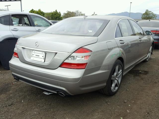 WDDNG71X57A103205 - 2007 MERCEDES-BENZ S 550 GRAY photo 4