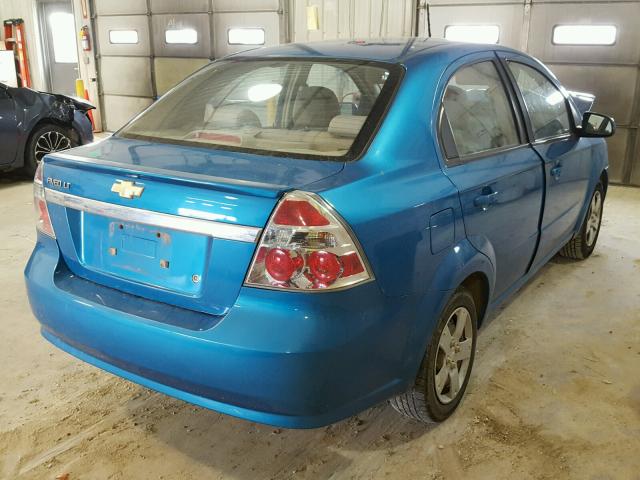 KL1TD56E79B624775 - 2009 CHEVROLET AVEO LS BLUE photo 4