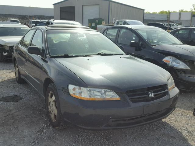 1HGCG5655XA070642 - 1999 HONDA ACCORD EX GREEN photo 1