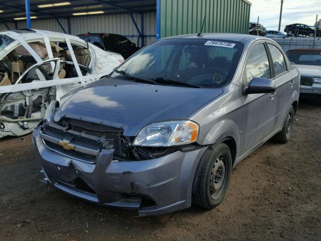 KL1TD56E99B339687 - 2009 CHEVROLET AVEO LS SILVER photo 2