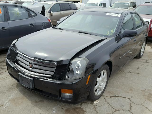 1G6DP567050114752 - 2005 CADILLAC CTS HI FEA BLACK photo 2