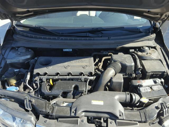 KNAFU4A22A5850364 - 2010 KIA FORTE EX BROWN photo 7