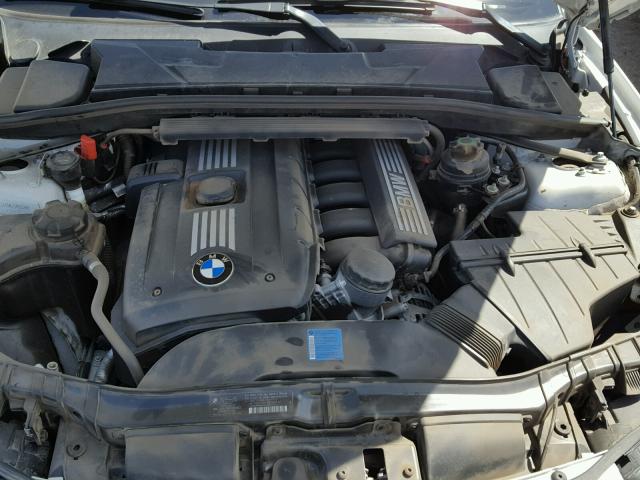 WBAUP7C53AVK77093 - 2010 BMW 128 I WHITE photo 7