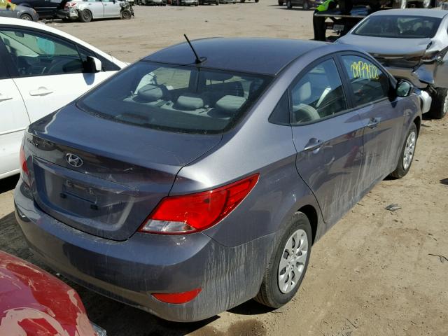 KMHCT4AE2HU328378 - 2017 HYUNDAI ACCENT SE GRAY photo 4