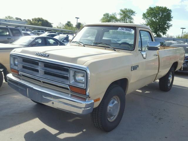 1B7KM26Z6LS718496 - 1990 DODGE W-SERIES W CREAM photo 2