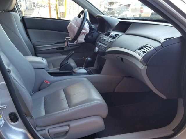 1HGCP2F88AA162330 - 2010 HONDA ACCORD EXL SILVER photo 5