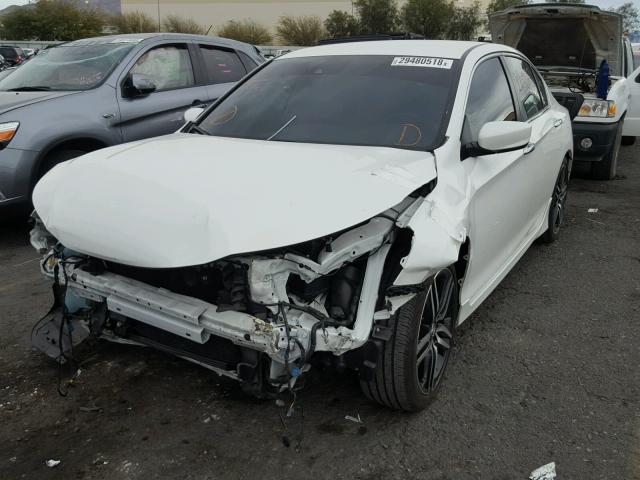 1HGCR2F62GA044405 - 2016 HONDA ACCORD SPO WHITE photo 2