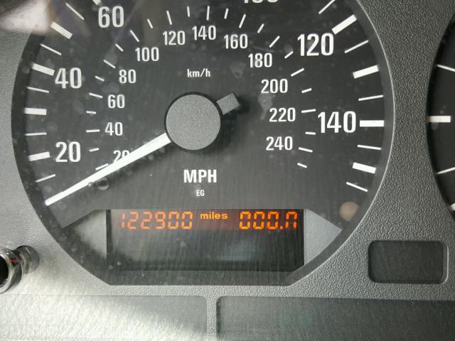 WBACD4325WAV63244 - 1998 BMW 328 I AUTO GREEN photo 8