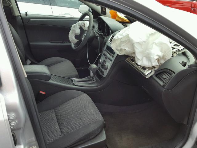 1G1ZC5E0XCF199508 - 2012 CHEVROLET MALIBU 1LT 银色 照片 5