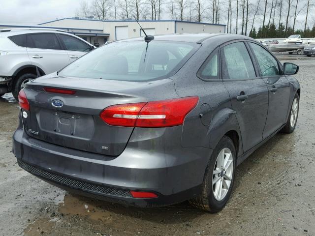 1FADP3F29FL303931 - 2015 FORD FOCUS SE GRAY photo 4