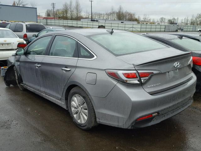 KMHE24L13HA055782 - 2017 HYUNDAI SONATA HYB GRAY photo 3