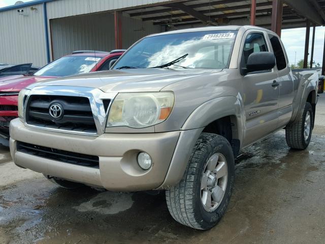 5TETU62N36Z267767 - 2006 TOYOTA TACOMA PRE BEIGE photo 2