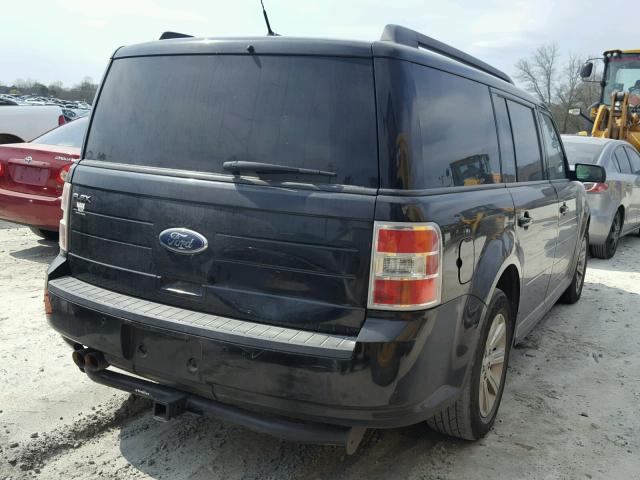 2FMGK5BCXBBD17309 - 2011 FORD FLEX SE BLACK photo 4