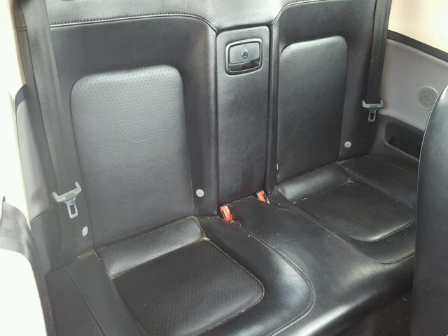 3VWCM21Y84M310432 - 2004 VOLKSWAGEN NEW BEETLE 白色 照片 6