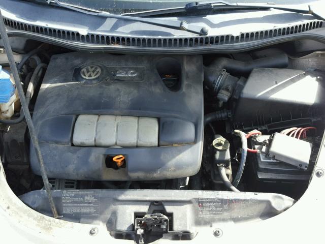 3VWCM21Y84M310432 - 2004 VOLKSWAGEN NEW BEETLE 白色 照片 7