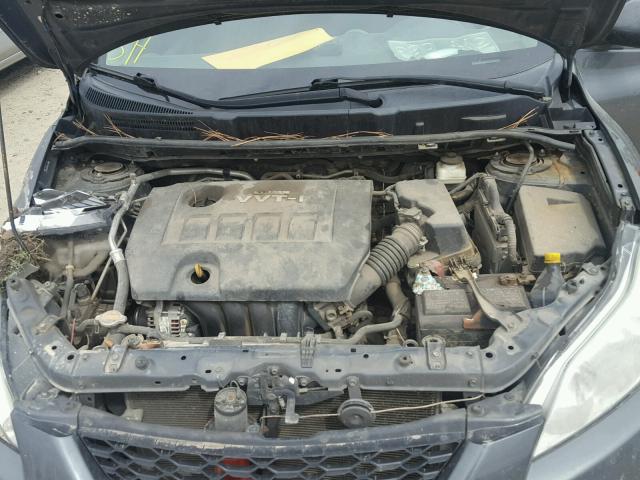 2T1KU40E09C108671 - 2009 TOYOTA COROLLA MA GRAY photo 7