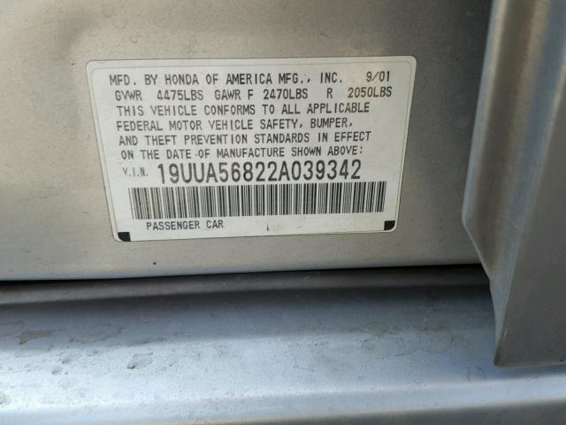 19UUA56822A039342 - 2002 ACURA 3.2TL TYPE SILVER photo 10