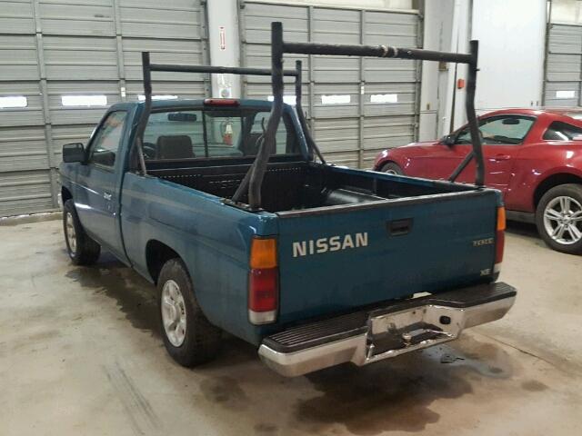 1N6SD11S3VC402844 - 1997 NISSAN TRUCK BASE GREEN photo 3