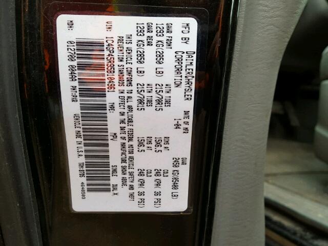 1C4GP45R95B104961 - 2005 CHRYSLER TOWN & COU BLACK photo 10