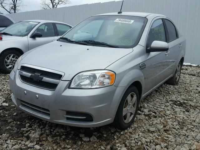 KL1TD56E89B640788 - 2009 CHEVROLET AVEO LS SILVER photo 2
