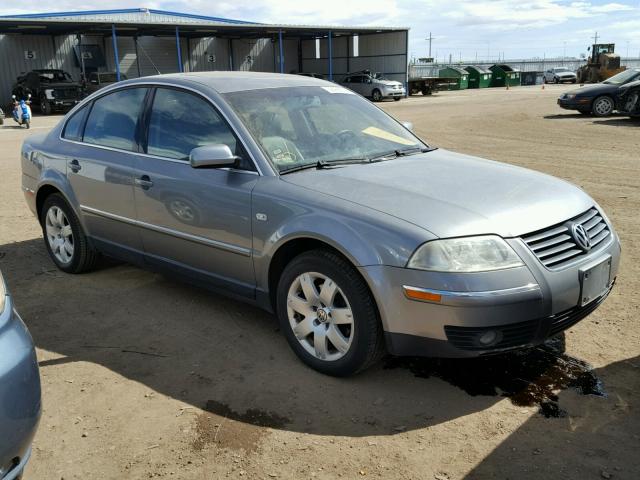 WVWTH63BX2P299447 - 2002 VOLKSWAGEN PASSAT GLX 石墨色 照片 1