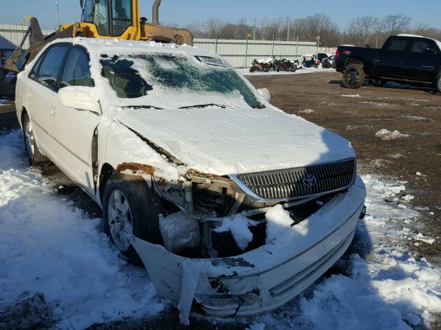 4T1BF28B2YU113733 - 2000 TOYOTA AVALON XL WHITE photo 1