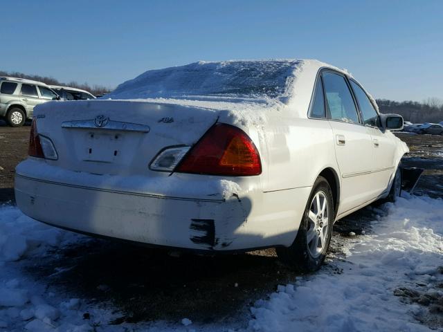 4T1BF28B2YU113733 - 2000 TOYOTA AVALON XL WHITE photo 4