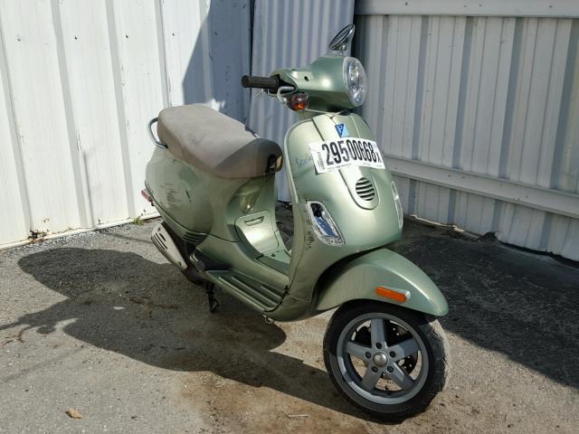 ZAPM448F175012093 - 2007 VESPA LX 150 GREEN photo 1