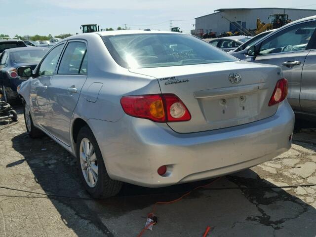 2T1BU4EE8AC485083 - 2010 TOYOTA COROLLA BA SILVER photo 3