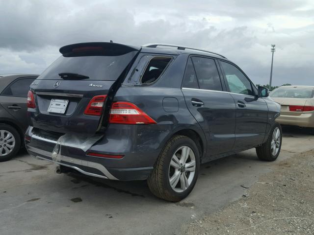 4JGDA5HB4CA058205 - 2012 MERCEDES-BENZ ML 350 4MA GRAY photo 4