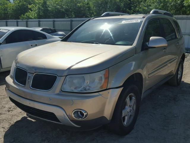 2CKDL63F376047660 - 2007 PONTIAC TORRENT GOLD photo 2