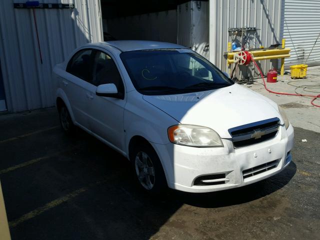 KL1TD56E29B603977 - 2009 CHEVROLET AVEO LS WHITE photo 1