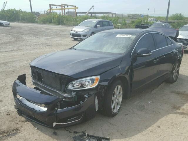 YV126MFK7G2410374 - 2016 VOLVO S60 PREMIE BLUE photo 2