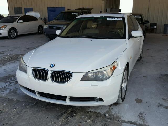 WBANE53526CK89771 - 2006 BMW 525 I WHITE photo 2