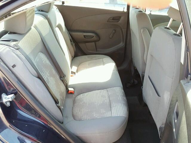1G1JA5SH8F4172921 - 2015 CHEVROLET SONIC LS 蓝色 照片 6