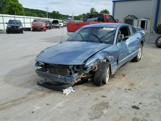 1ZVFT80N675365434 - 2007 FORD MUSTANG BLUE photo 2