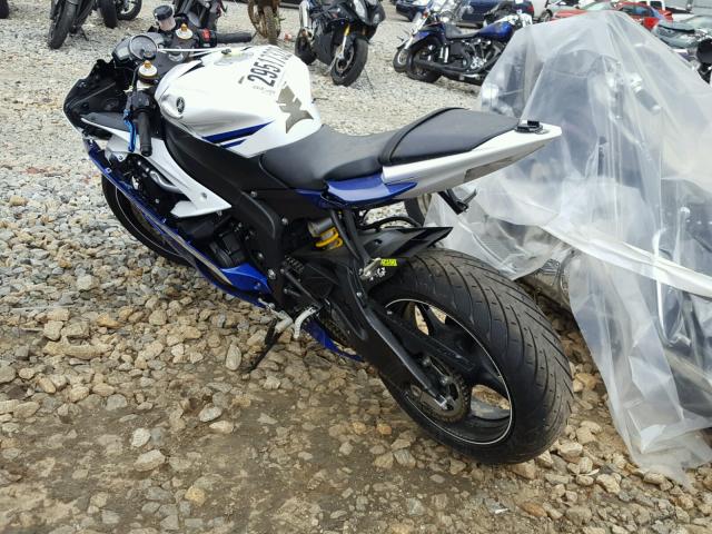 JYARJ16E5EA030699 - 2014 YAMAHA YZFR6 TWO TONE photo 3