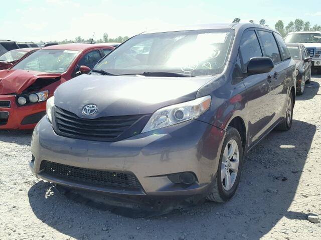 5TDKA3DC8BS007290 - 2011 TOYOTA SIENNA BAS CHARCOAL photo 2