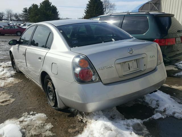 1N4AL11E73C114341 - 2003 NISSAN ALTIMA BAS SILVER photo 3