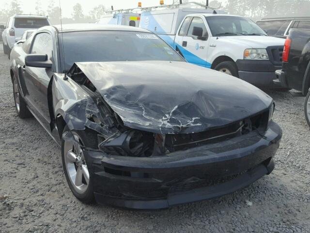 1ZVFT82H975314646 - 2007 FORD MUSTANG GT BLACK photo 1