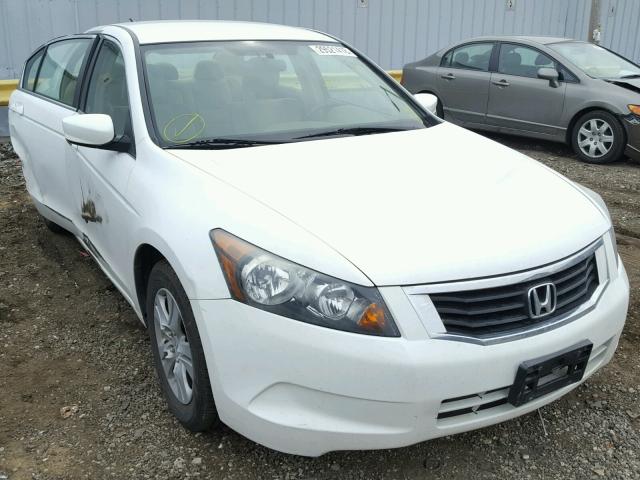 1HGCP264X8A142183 - 2008 HONDA ACCORD LXP WHITE photo 1