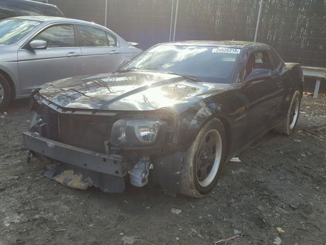 2G1FA1ED1B9152833 - 2011 CHEVROLET CAMARO LS BLACK photo 2