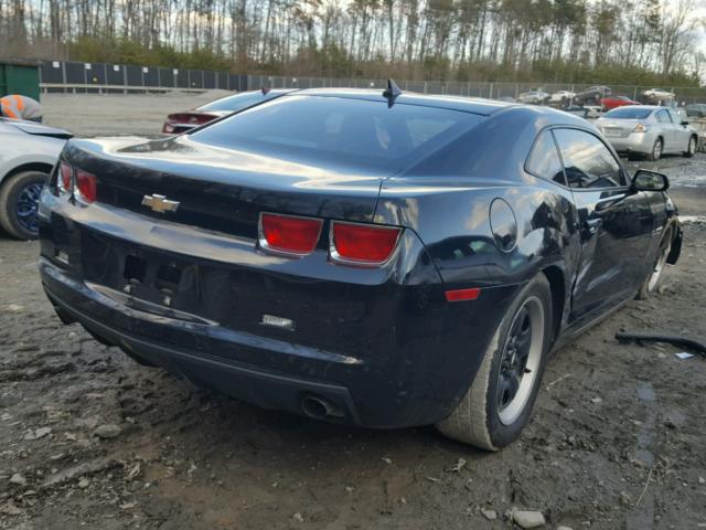 2G1FA1ED1B9152833 - 2011 CHEVROLET CAMARO LS BLACK photo 4