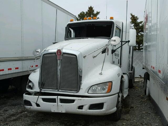 1XKADP8XXEJ409664 - 2014 KENWORTH CONSTRUCTI WHITE photo 2