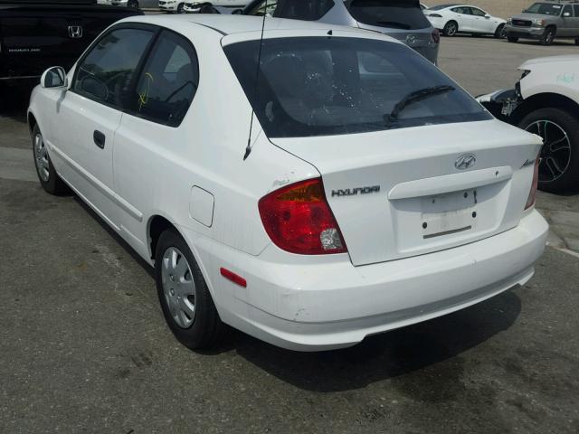 KMHCG35C74U305728 - 2004 HYUNDAI ACCENT GL WHITE photo 3