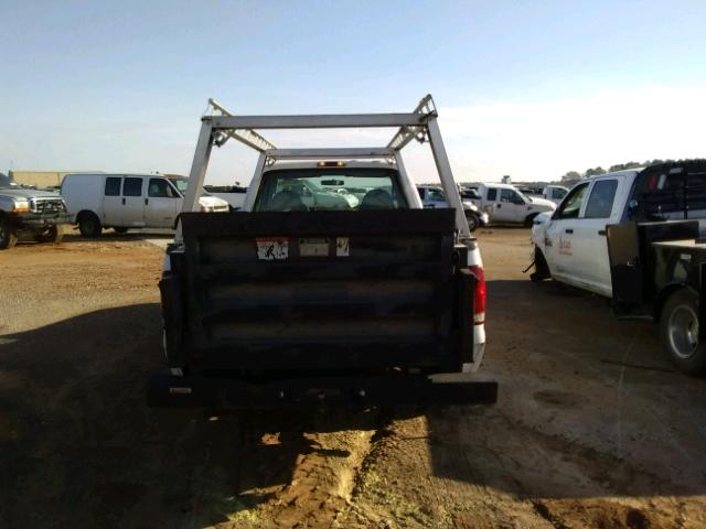 1FTNF20L42EB45056 - 2002 FORD F250 SUPER WHITE photo 6